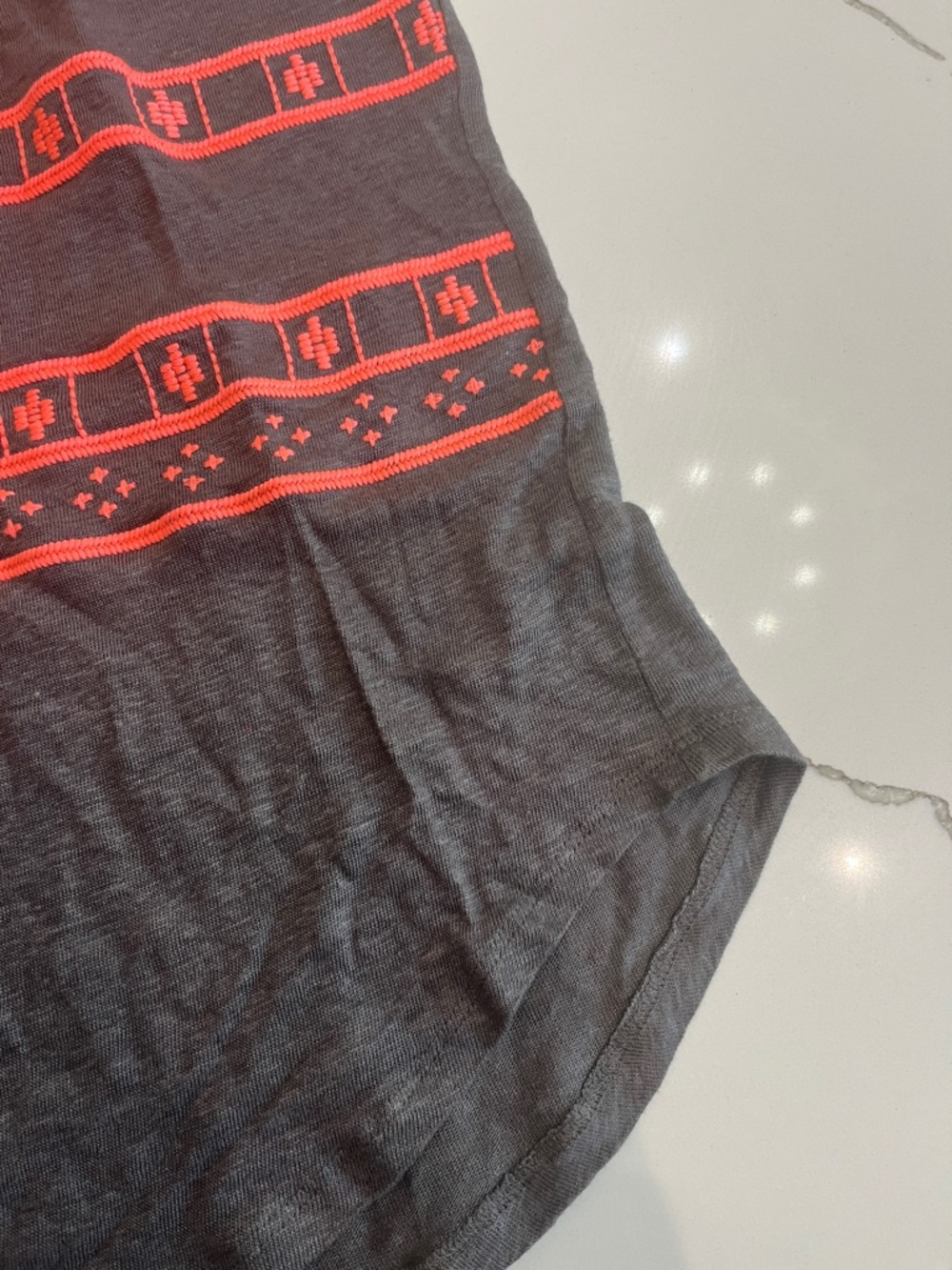 Sundance Coral Embroidered Gray Halter Tank Top M - Picture 4 of 5
